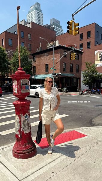 Emma Burnze Nude Leaks OnlyFans Photo 9