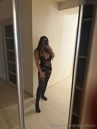 emmika_ Nude Leaks OnlyFans Photo 64