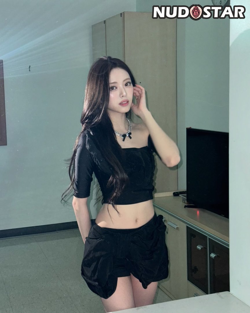 Itzy All in Us Leaked Photo 4