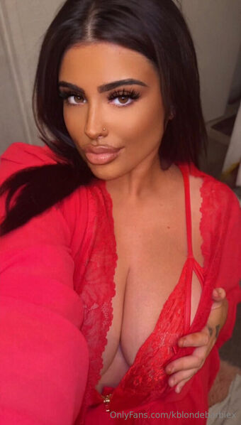kblondebarbiex Nude Leaks OnlyFans Photo 10