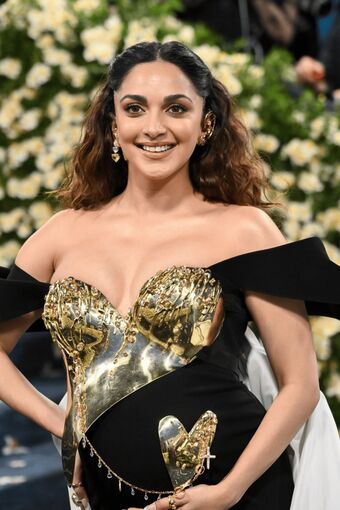 Kiara Advani Nude Leaks OnlyFans Photo 5