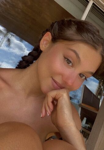 kirakosarin Nude Leaks OnlyFans Photo 18