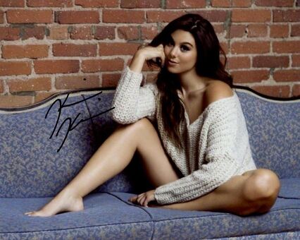 kirakosarin Nude Leaks OnlyFans Photo 15