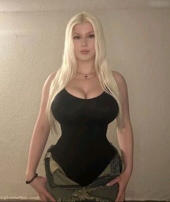 Laura.z57 Nude Leaks OnlyFans Photo 32