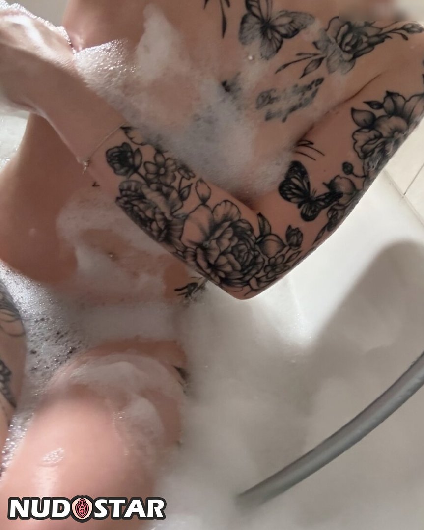 Lea Mxdxl Leaked Photo 15