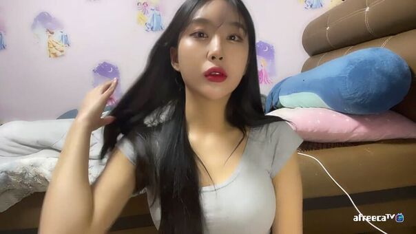 nhs960212 Nude Leaks OnlyFans Photo 2