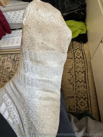 mommabearfeetfetish Nude Leaks OnlyFans Photo 9