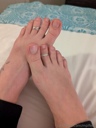 mplfeet Nude Leaks OnlyFans Photo 26