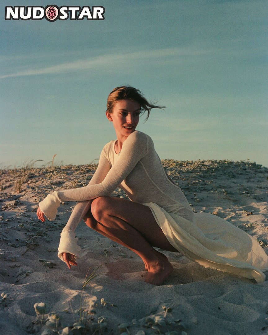 Niamh Adkins Leaked Photo 11