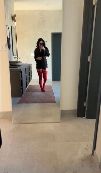 okokveronica Nude Leaks OnlyFans Photo 2