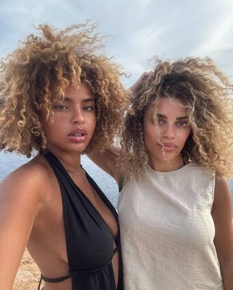 Paola Locatelli Nude Leaks OnlyFans Photo 105