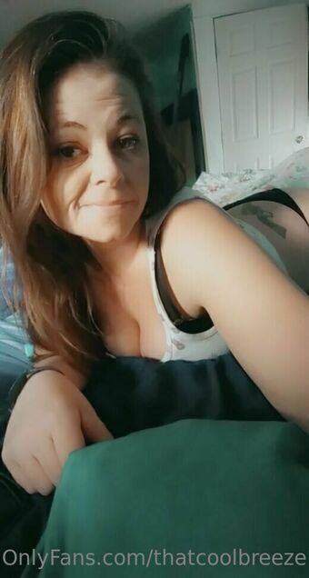 thatcoolbreeze1317 Nude Leaks OnlyFans Photo 2