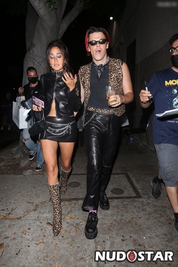 Stella Maxwell Leaked Photo 9