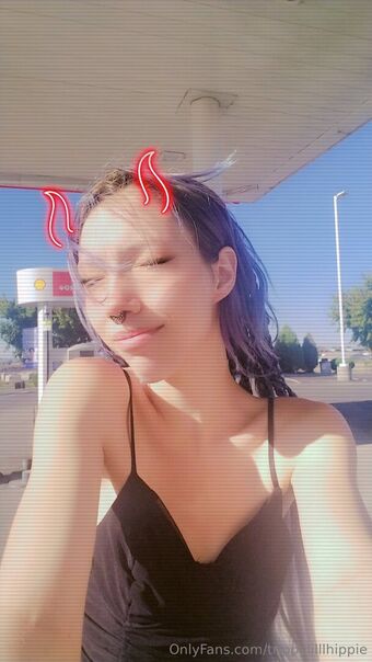 trippylilllhippie Nude Leaks OnlyFans Photo 19
