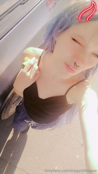 trippylilllhippie Nude Leaks OnlyFans Photo 18