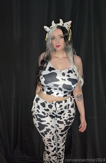 Annie Christ Nude Leaks OnlyFans Photo 37