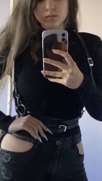 Gil Liany Nude Leaks OnlyFans Photo 37