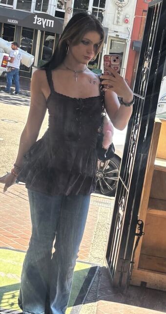 imogen.crosss Nude Leaks OnlyFans Photo 1