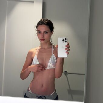 Madeline Argy Nude Leaks OnlyFans Photo 29