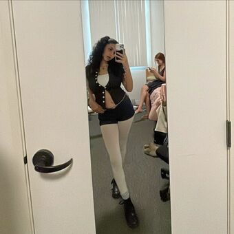 Maya Abdallah Nude Leaks OnlyFans Photo 40