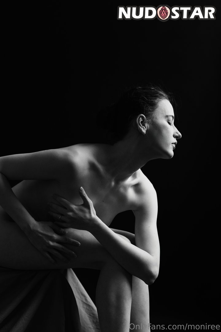 Moniree Leaked Photo 5