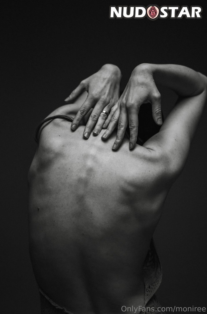 Moniree Leaked Photo 3