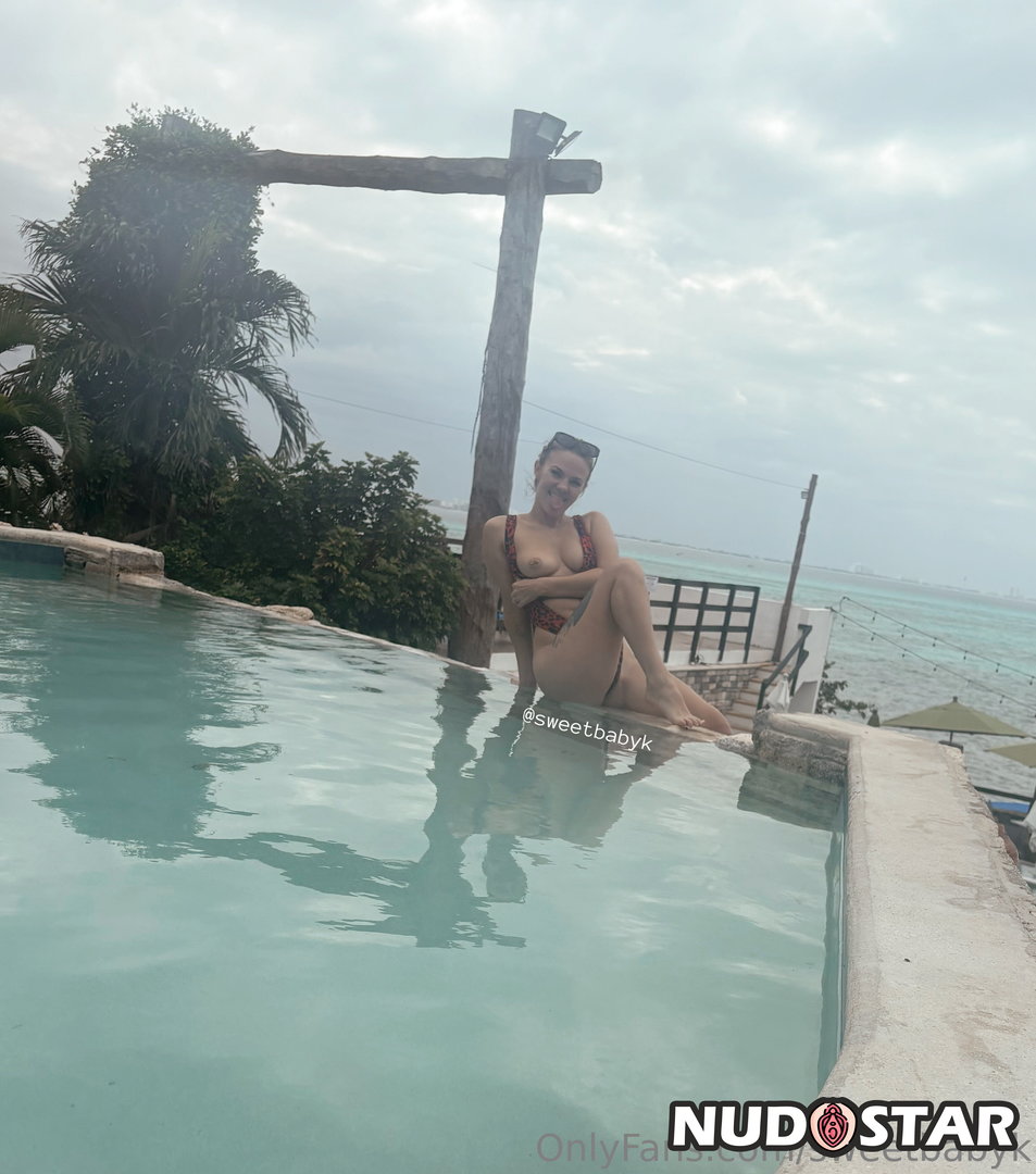 Sweetbabyk Leaked Photo 7