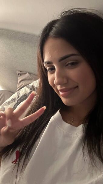 Allyssecret Nude Leaks OnlyFans Photo 7