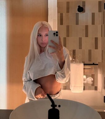 Julia Tate Nude Leaks OnlyFans Photo 20