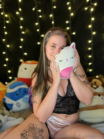 bumblebieve Nude Leaks OnlyFans Photo 17