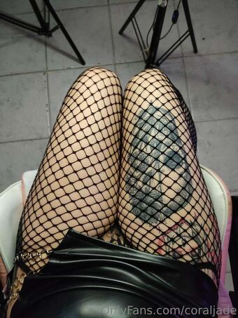 Coral Jade Nude Leaks OnlyFans Photo 32