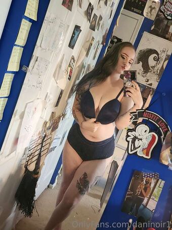 Dani Noir Nude Leaks OnlyFans Photo 11