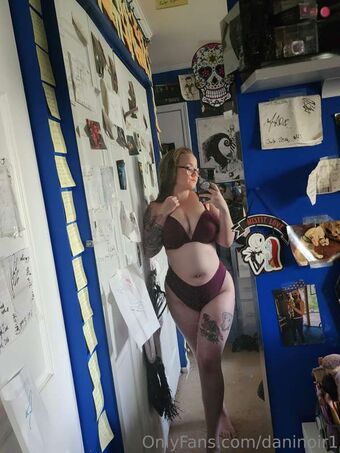 Dani Noir Nude Leaks OnlyFans Photo 19