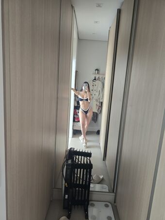 Nyvi Estephan Nude Leaks OnlyFans Photo 58