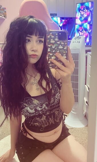 EFCevie Nude Leaks OnlyFans Photo 1