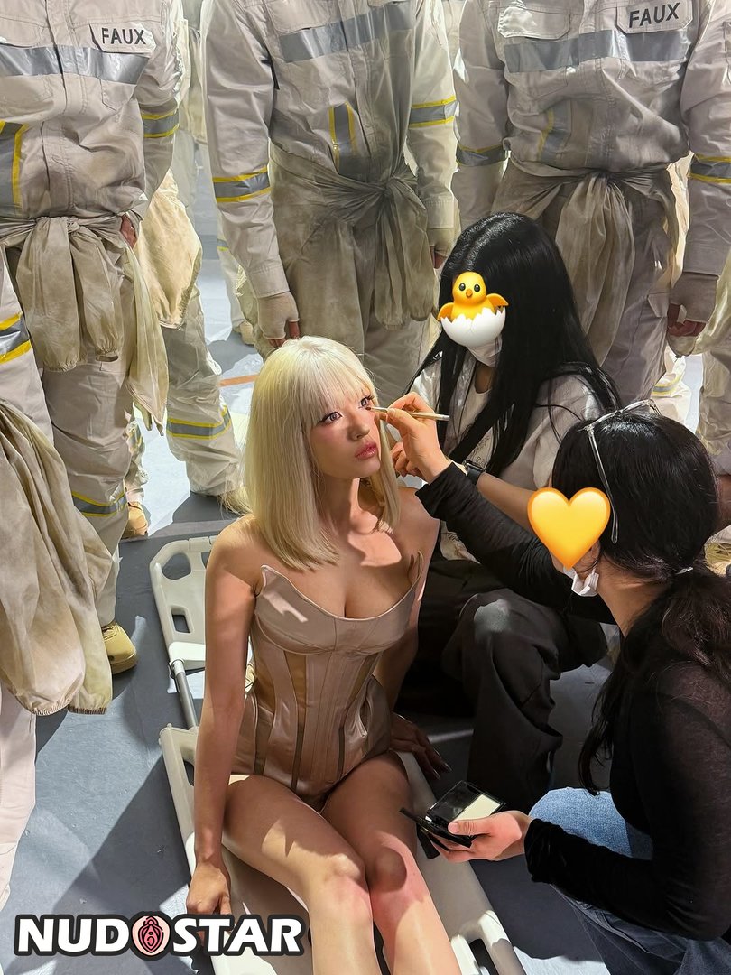 Jeon_Somi Leaked Photo 5