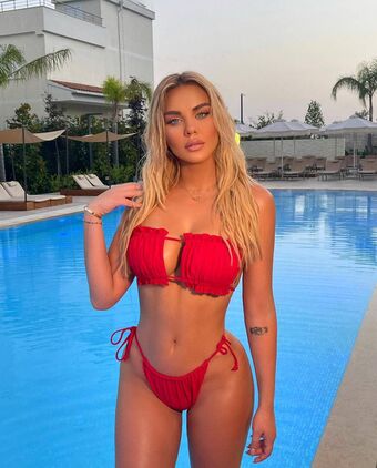 Kejvina Kthella Nude Leaks OnlyFans Photo 9