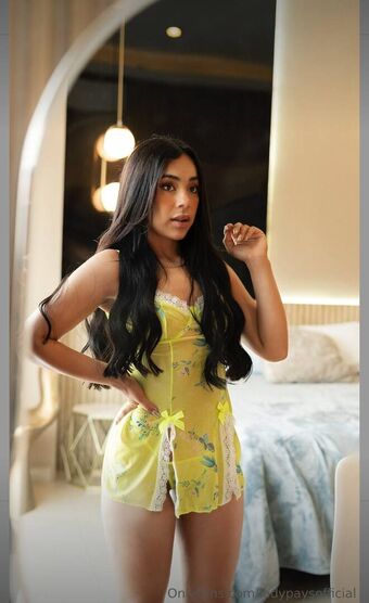 Lady Pays Nude Leaks OnlyFans Photo 36