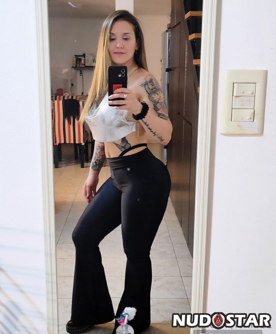 Lorii111 Leaked Photo 7