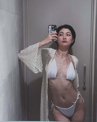 shu_olivia1104 Nude Leaks OnlyFans Photo 3