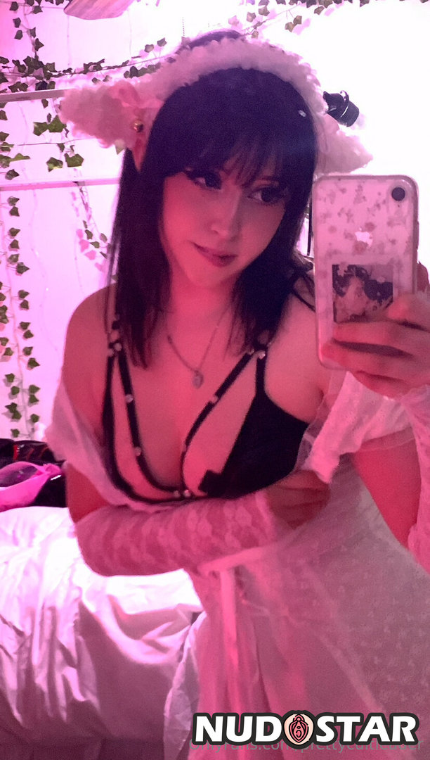 Prettycultleader Leaked Photo 14