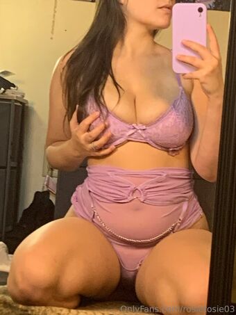rosietosie03 Nude Leaks OnlyFans Photo 35