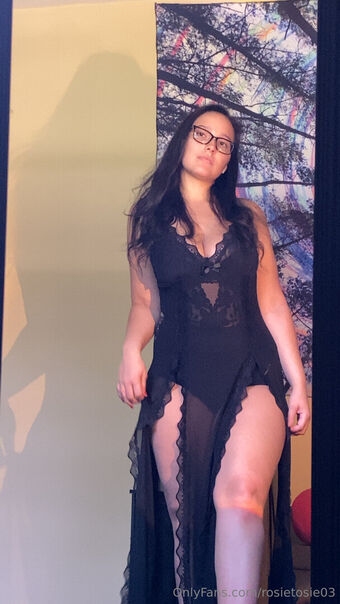 rosietosie03 Nude Leaks OnlyFans Photo 38