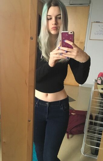 Sarah Z Nude Leaks OnlyFans Photo 58