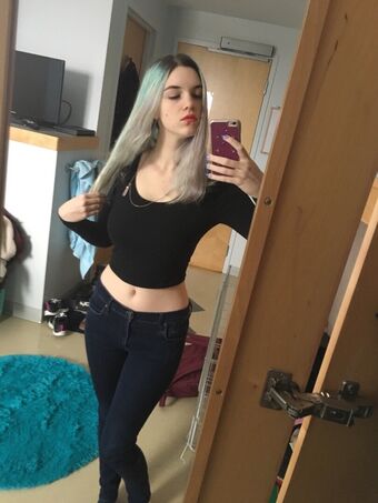 Sarah Z Nude Leaks OnlyFans Photo 59