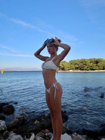 Sylvia-snyders Nude Leaks OnlyFans Photo 324