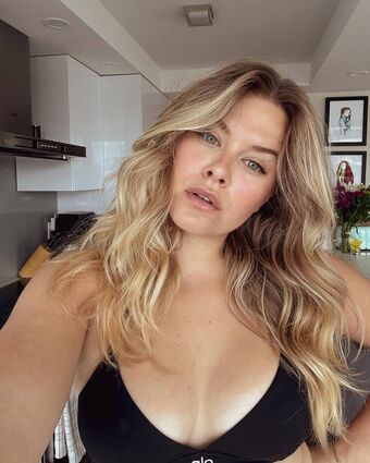 Tiera Skovbye Nude Leaks OnlyFans Photo 6