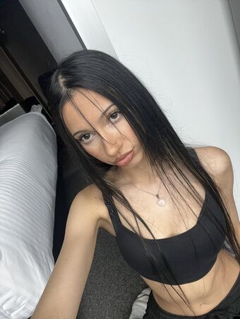 Cassie1919 Nude Leaks OnlyFans Photo 10