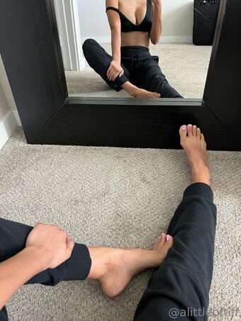 alittleoftiff Nude Leaks OnlyFans Photo 40