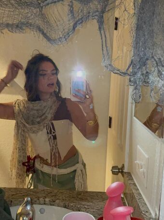 Daylongnaps Nude Leaks OnlyFans Photo 4